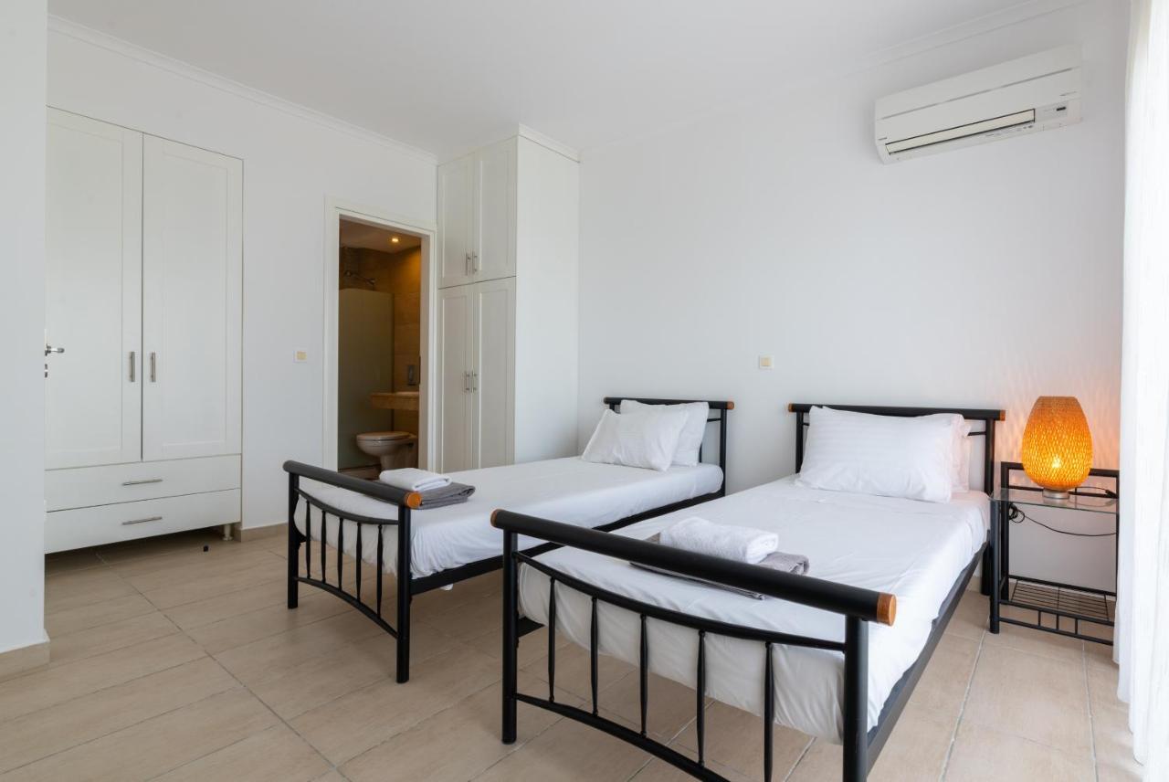 Villa Milena With Private Pool, Vlicha Beach Lindos 外观 照片